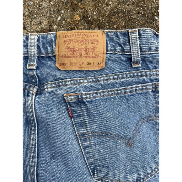 Vintage Men's Levis 505 Regular Fit Straight Leg Blue Jeans 36x32 Made USA Denim - Picture 4 of 4